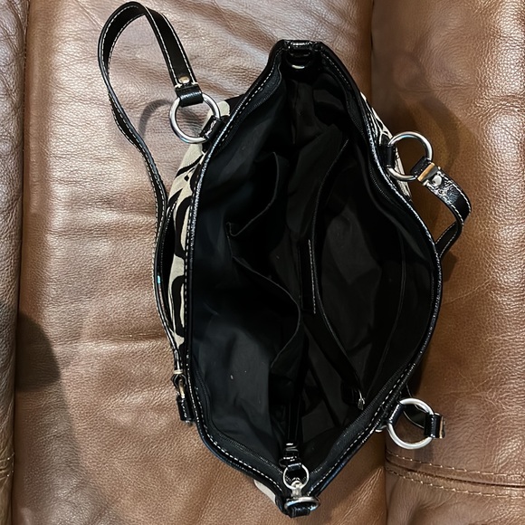 Coach Handbag Classic Signature C Design - Picture 5 of 12